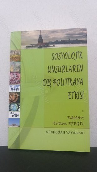 Sosyolojik Unsurların Dış Politikaya Etkisi kapağı
