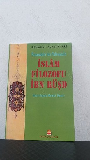 İSLAM FİLOZOFU İBN RÜŞD kapağı
