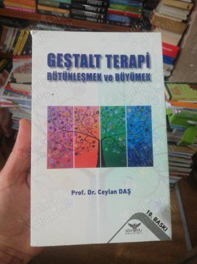 Geştalt Terapi Bütünleşmek ve Büyümek kapağı