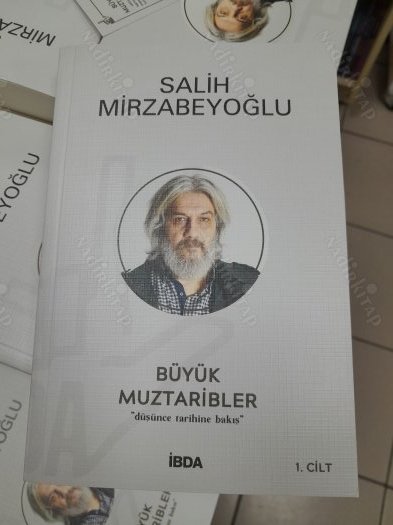 Büyük Muztaribler 1. Cilt kapağı