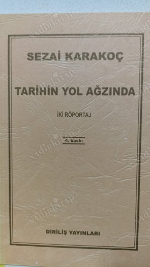 Tarihin Yol Ağzında kapağı