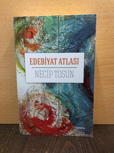 Edebiyat Atlası kapağı