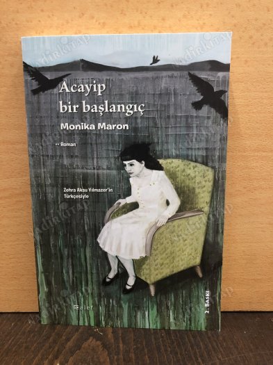 ACAYİP BİR BAŞLANGIÇ kapağı