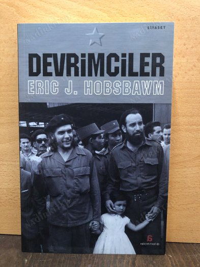 Devrimciler kapağı