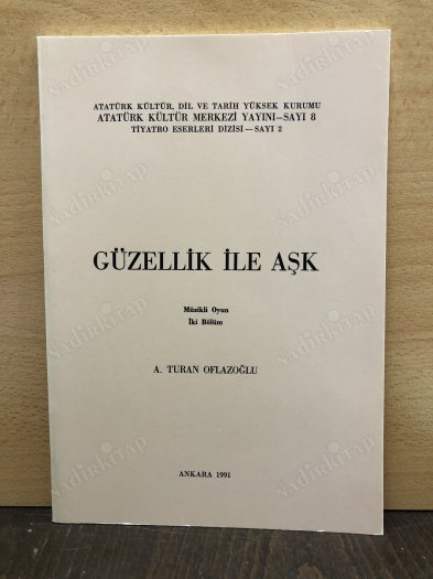 GÜZELLİK İLE AŞK kapağı