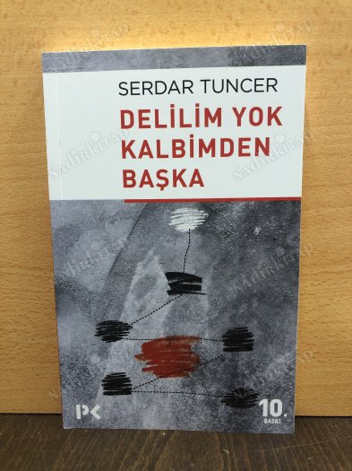 Delilim Yok Kalbimden Başka kapağı