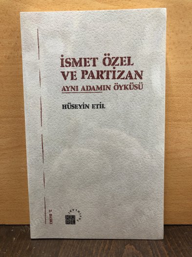 İsmet Özel ve Partizan kapağı