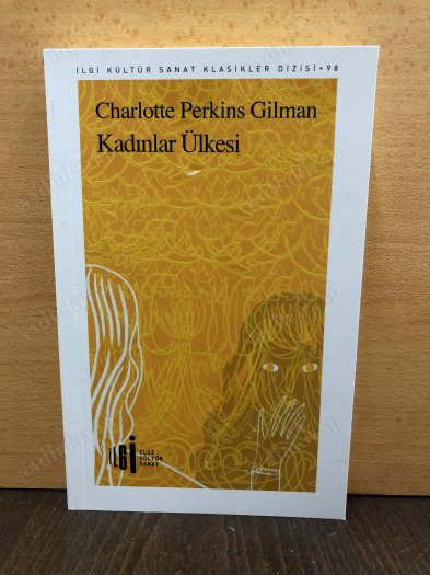 Kadınlar Ülkesi kapağı