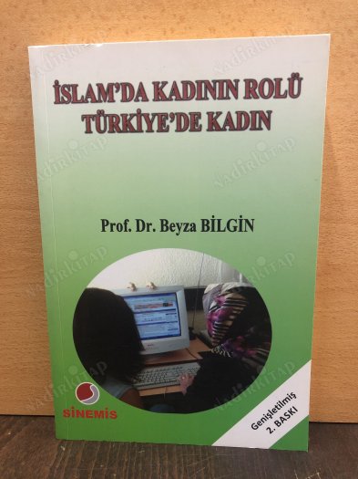İslam'da Kadının Rolü Türkiye'de Kadın kapağı