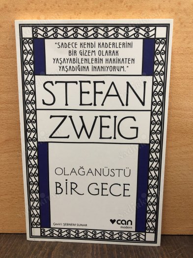 Olağanüstü Bir Gece kapağı
