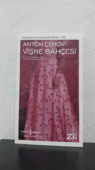 VİŞNE BAHÇESİ kapağı