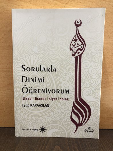 Sorularla Dinimi Öğreniyorum kapağı