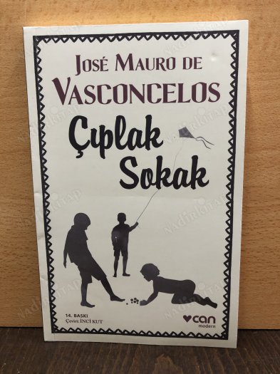 Çıplak Sokak kapağı