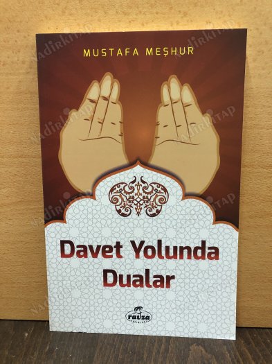 Davet Yolunda Dualar kapağı