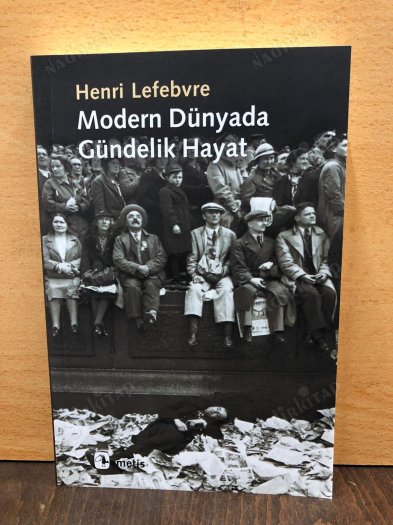 Modern Dünyada Gündelik Hayat kapağı