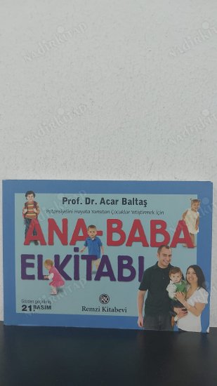 ANA BABA EL KİTABI kapağı