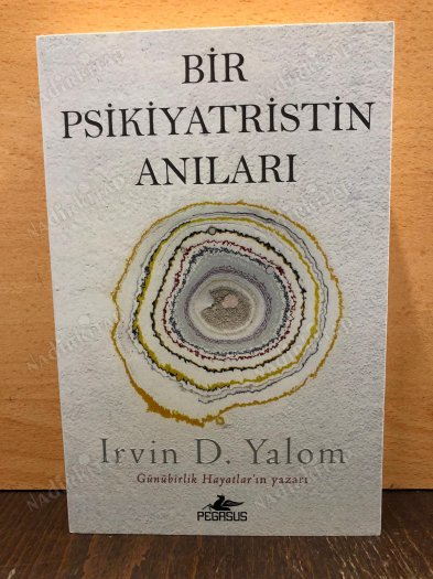Bir Psikiyatristin Anıları kapağı