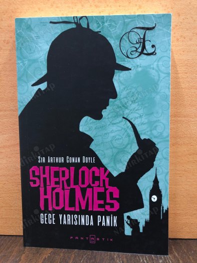Sherlock Holmes Gece Yarısında Panik kapağı