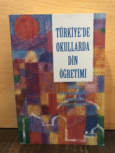TÜRKİYEDE OKULLARDA DİN ÖĞRETİMİ kapağı