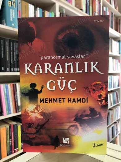 Karanlık Güç Paranormal Savaşlar kapağı