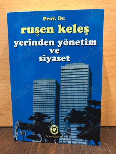 Yerinden Yönetim ve Siyaset kapağı