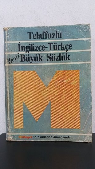 Telaffuzlu İngilizce - Türkçe Büyük Sözlük kapağı