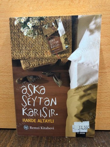 Aşka Şeytan Karışır (Cep Boy) kapağı