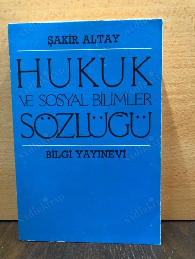 Hukuk ve Sosyal Bilimler Sözlüğü kapağı