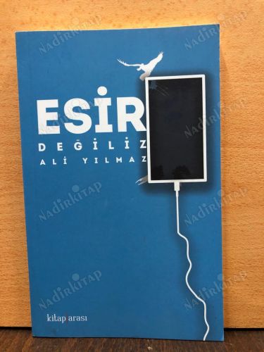 Esir Değiliz kapağı