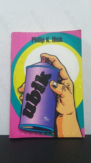 Ubik kapağı