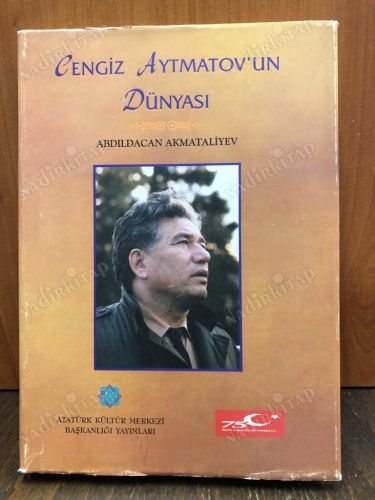 Cengiz Aytmatov'un Dünyası kapağı