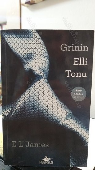 GRİNİN ELLİ TONU kapağı