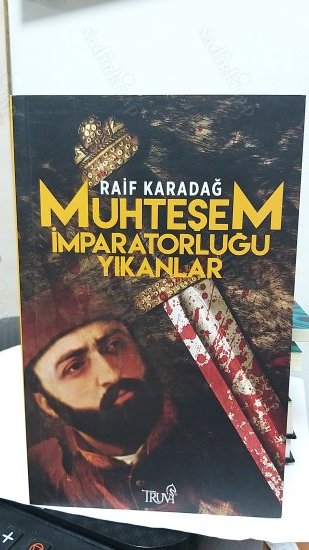 Muhteşem İmparatorluğu Yıkanlar kapağı